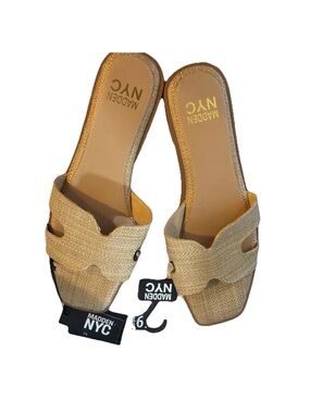 Madden NYC Women's Tan Raffia Slide Sandals 9.5